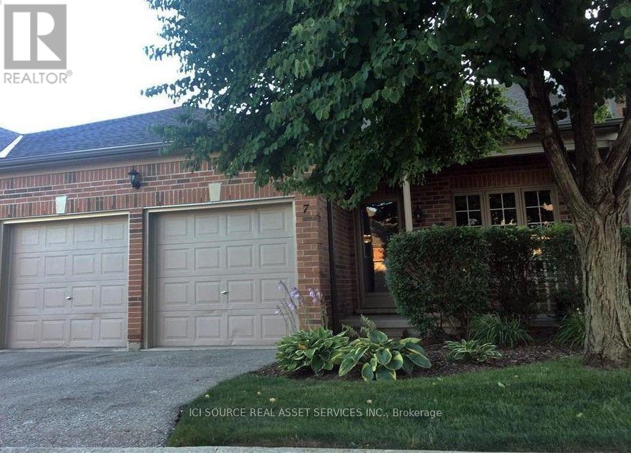 7 - 205 NORTH CENTRE ROAD, London North, Ontario