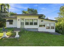 698 YORK ROAD, Hamilton, Ontario