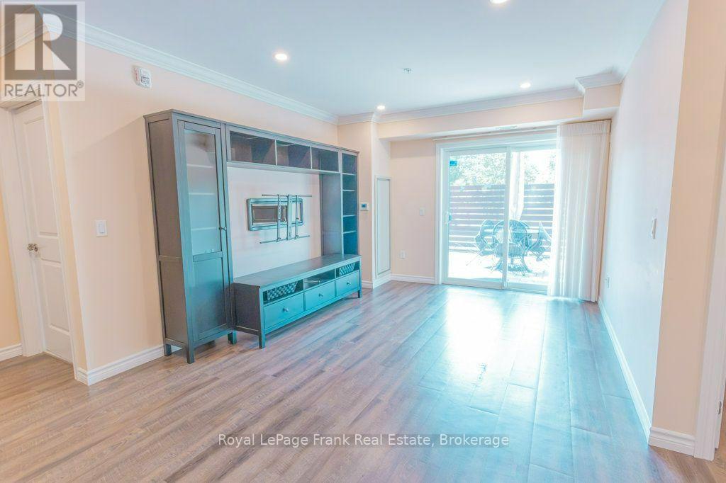 103 - 58 Glenelg Street W, Kawartha Lakes, Ontario  K9V 0M9 - Photo 11 - X13641284