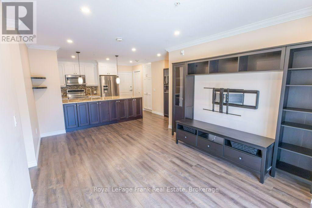 103 - 58 Glenelg Street W, Kawartha Lakes, Ontario  K9V 0M9 - Photo 12 - X13641284