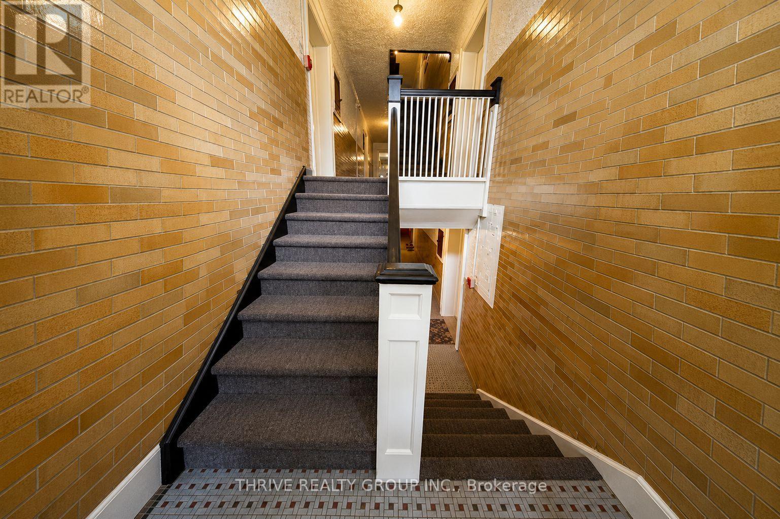 6 - 50 Ridout Street S, London South, Ontario  N6C 3W6 - Photo 3 - X13641342