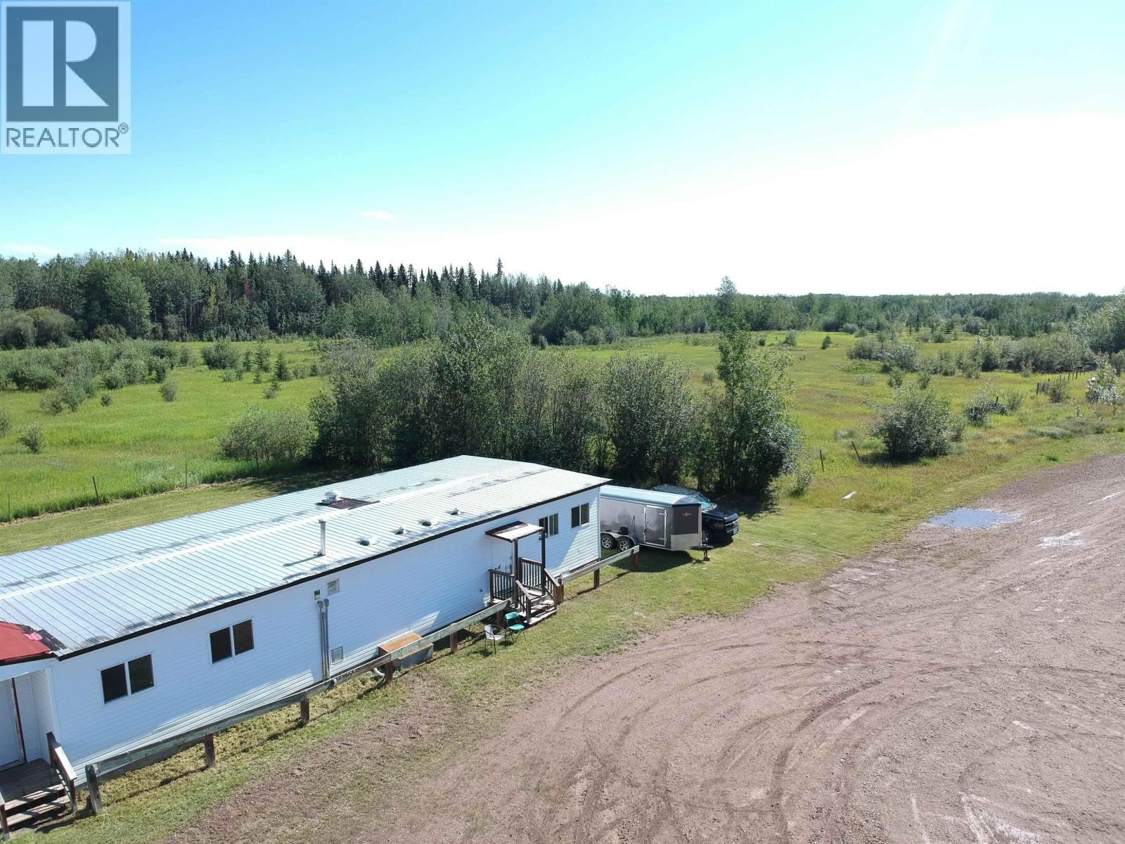7504 Old Alaska Highway, Fort Nelson, British Columbia  V0C 1R0 - Photo 5 - C8080905