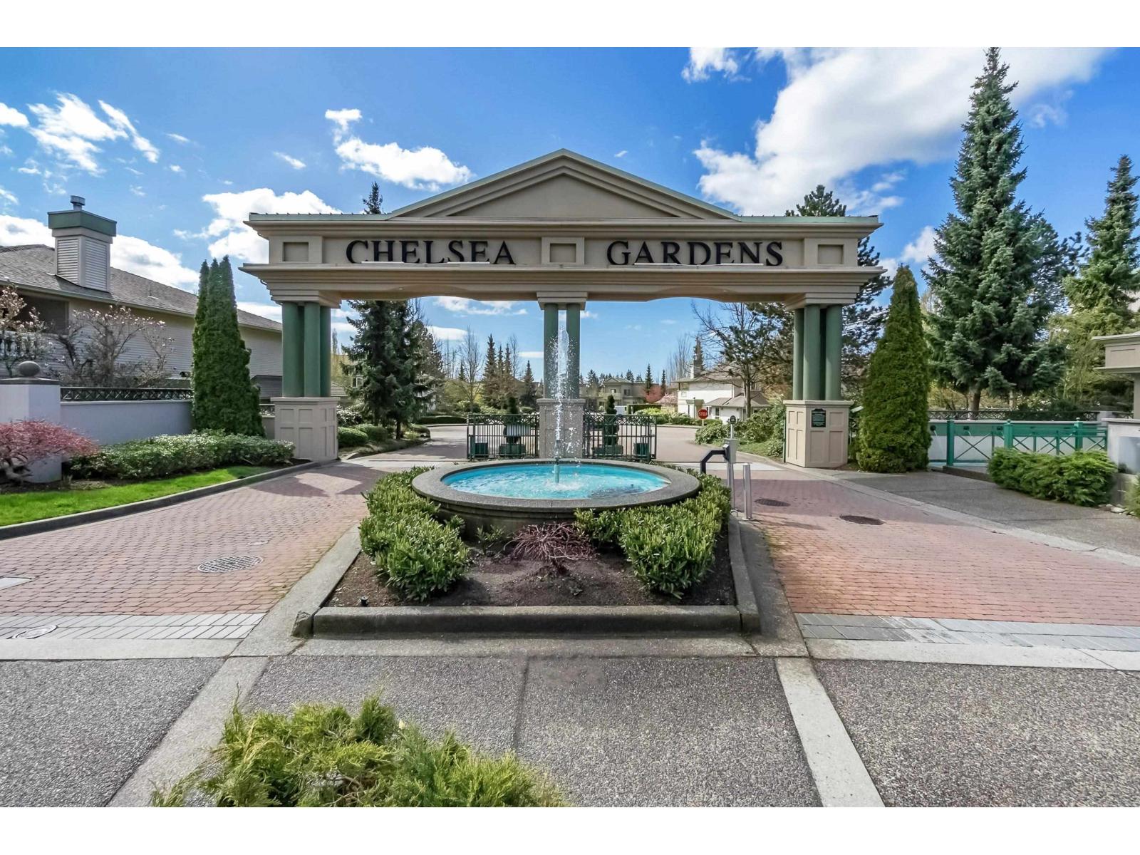 207 13860 70 Avenue, Surrey, British Columbia  V3W 0S1 - Photo 1 - R3150590
