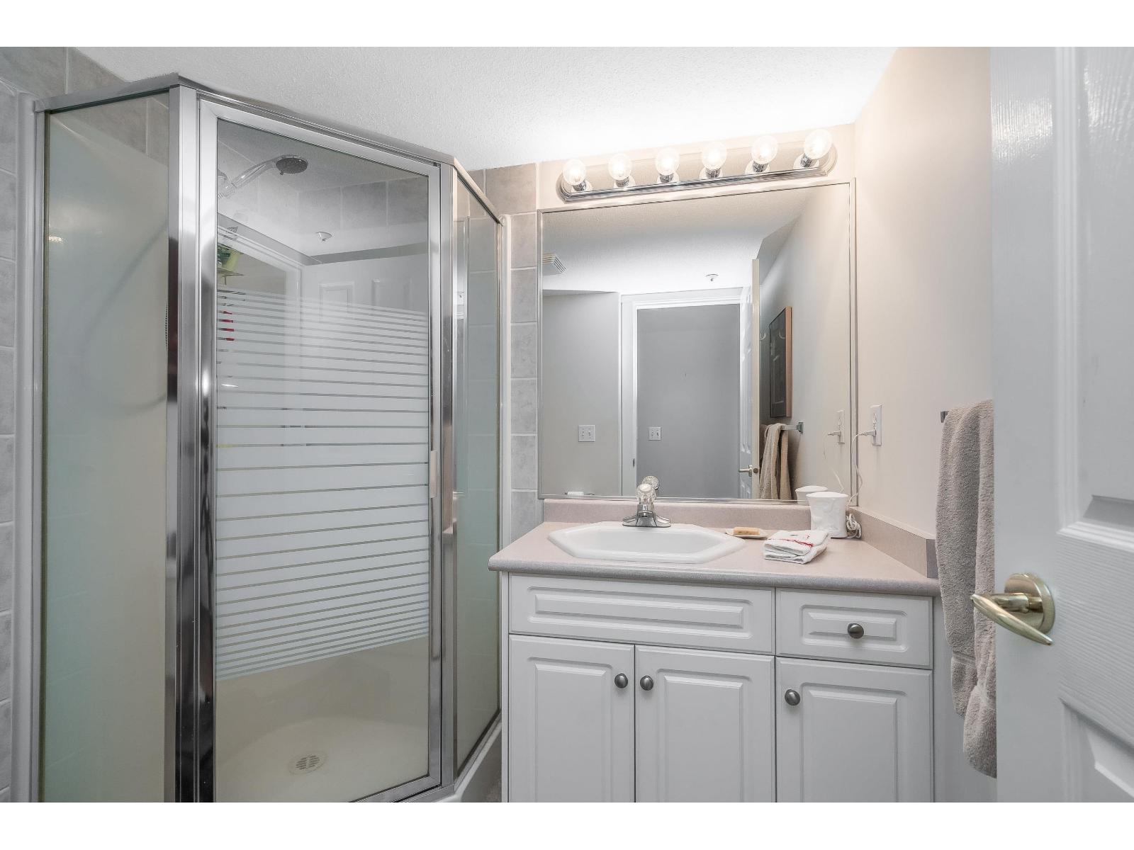 207 13860 70 Avenue, Surrey, British Columbia  V3W 0S1 - Photo 18 - R3150590
