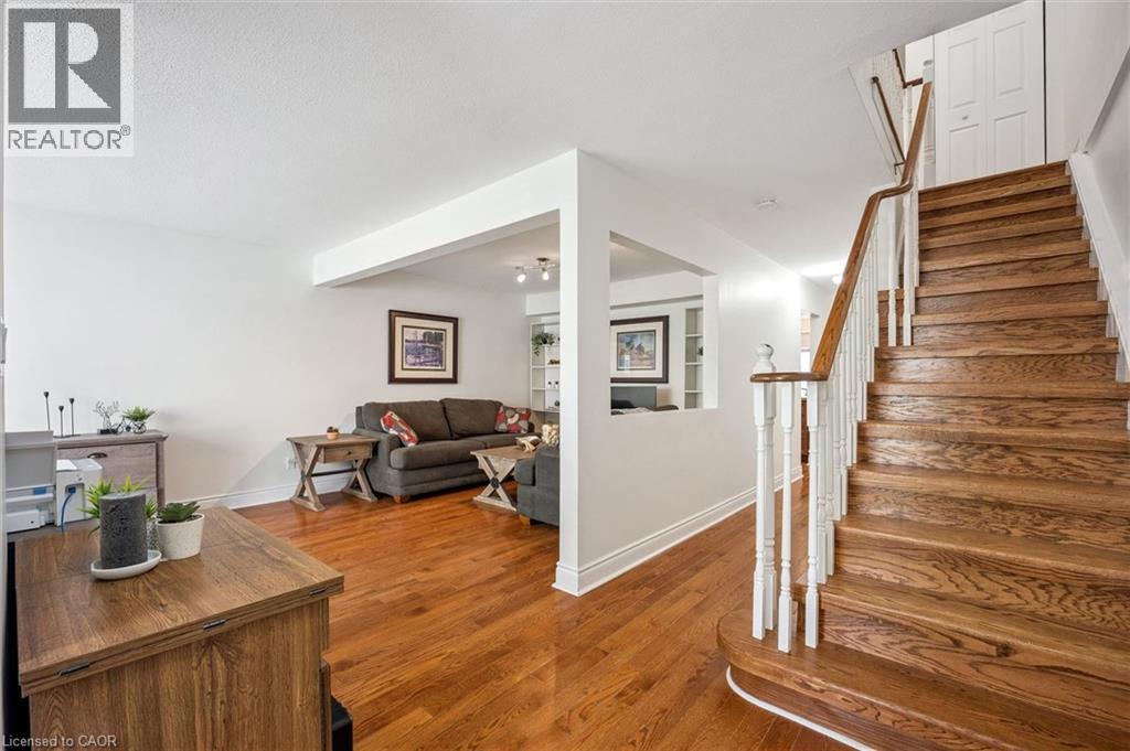 1418 Ghent Avenue, Burlington, Ontario  L7S 1W8 - Photo 8 - 40844714