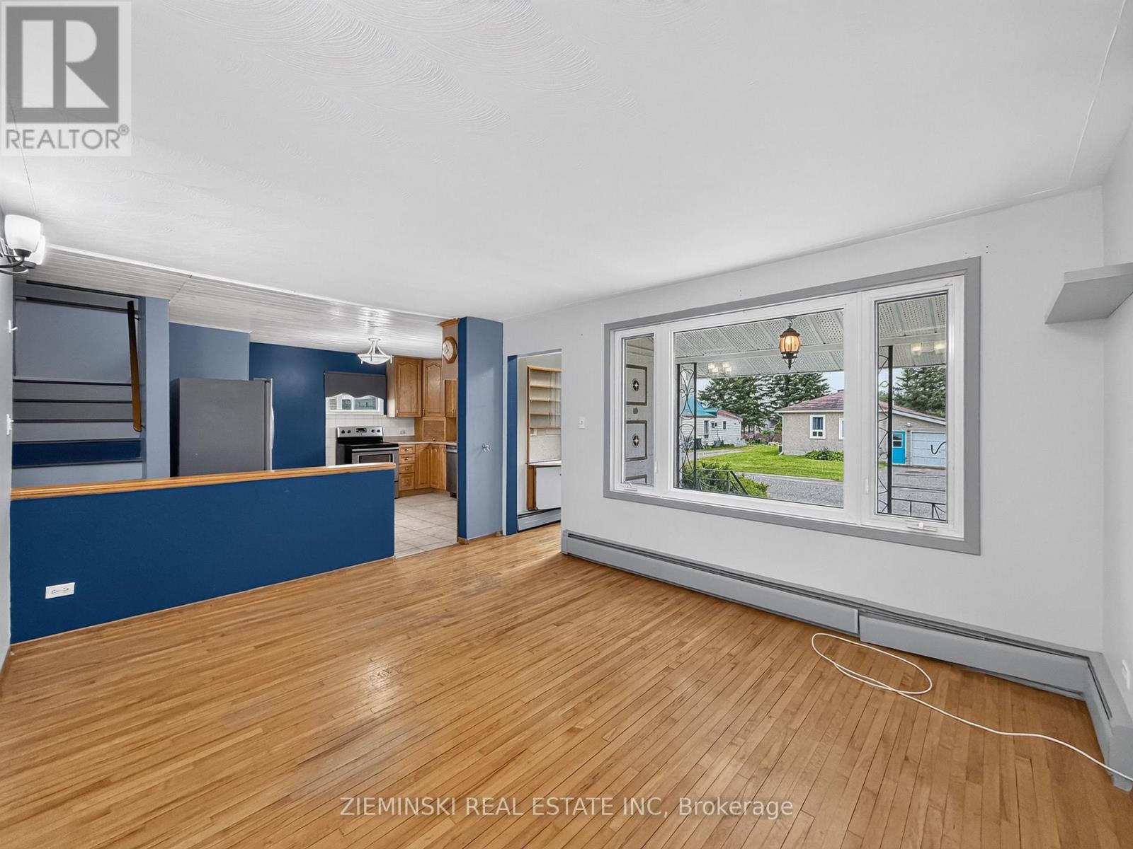 208 Marion Street, Iroquois Falls, Ontario  P0K 1G0 - Photo 6 - T13641360
