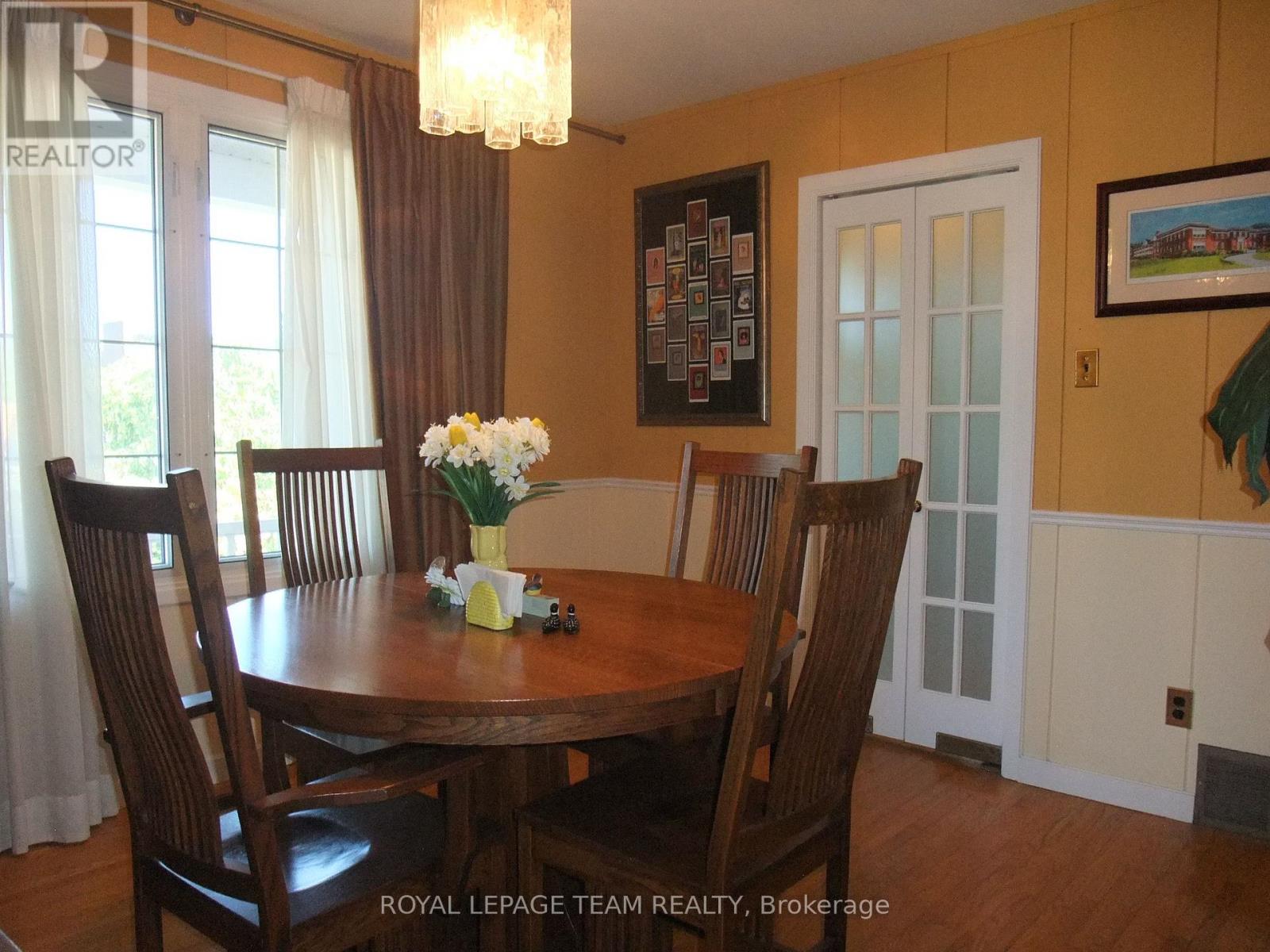 32 Gary Crescent, Arnprior, Ontario  K7S 2R3 - Photo 13 - X13641312