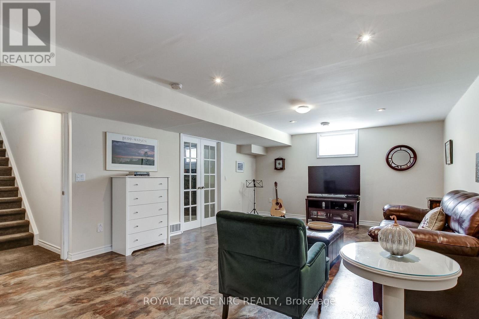 5 Rose Glen Crescent, Niagara-On-The-Lake, Ontario  L0S 1J0 - Photo 26 - X13641358