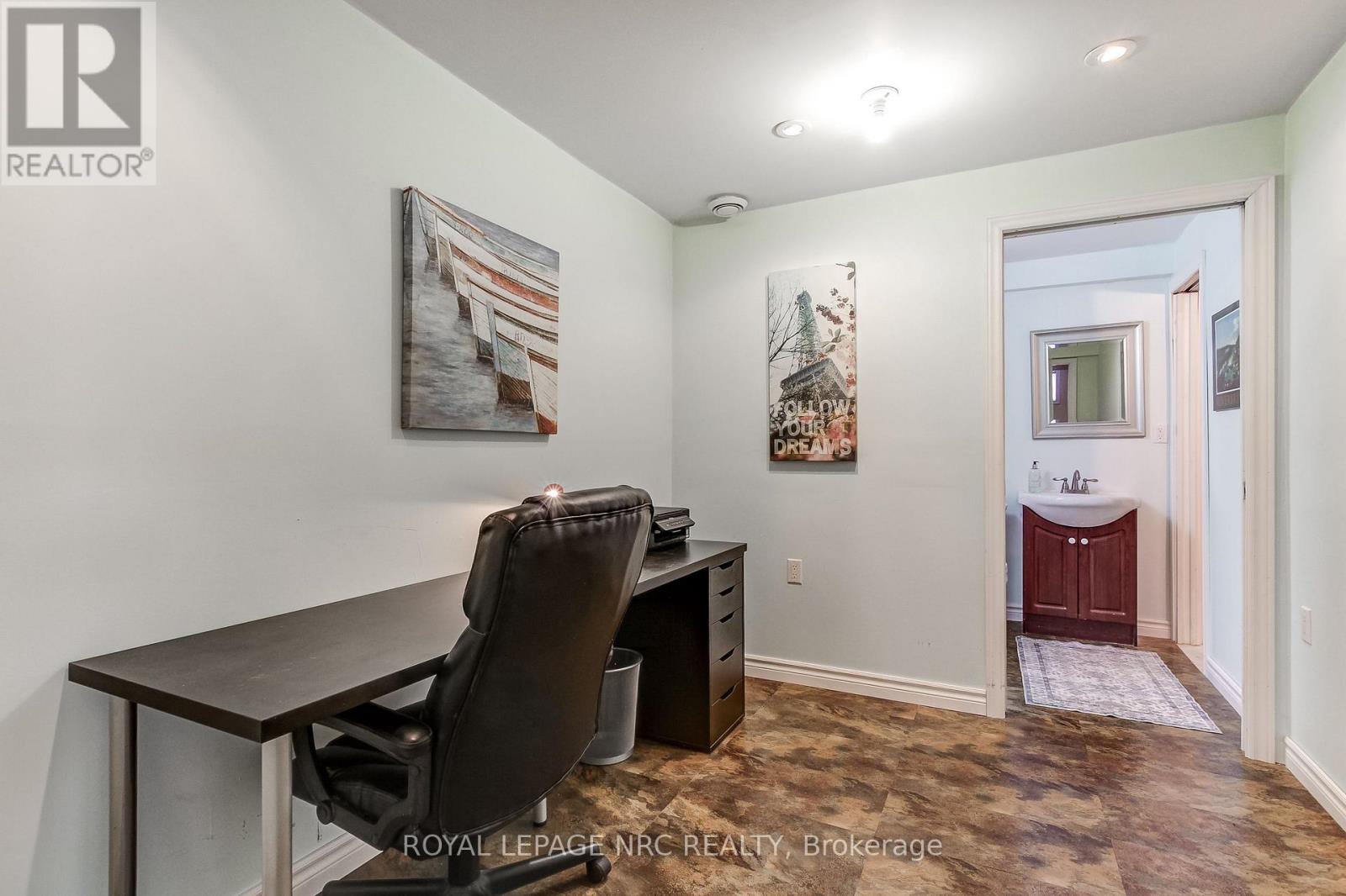 5 Rose Glen Crescent, Niagara-On-The-Lake, Ontario  L0S 1J0 - Photo 28 - X13641358