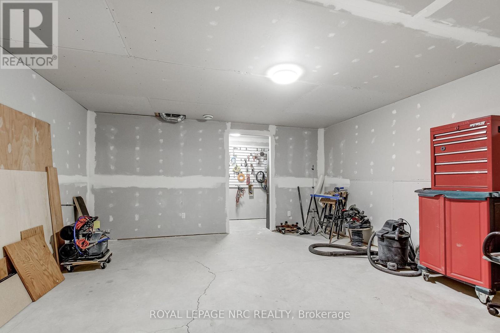 5 Rose Glen Crescent, Niagara-On-The-Lake, Ontario  L0S 1J0 - Photo 30 - X13641358