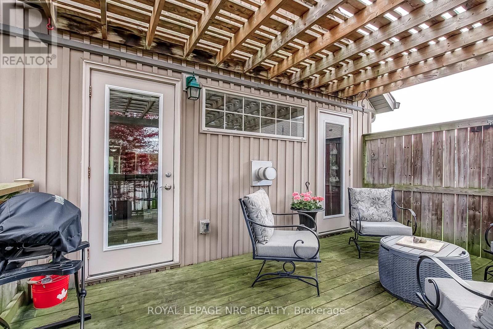 5 Rose Glen Crescent, Niagara-On-The-Lake, Ontario  L0S 1J0 - Photo 33 - X13641358