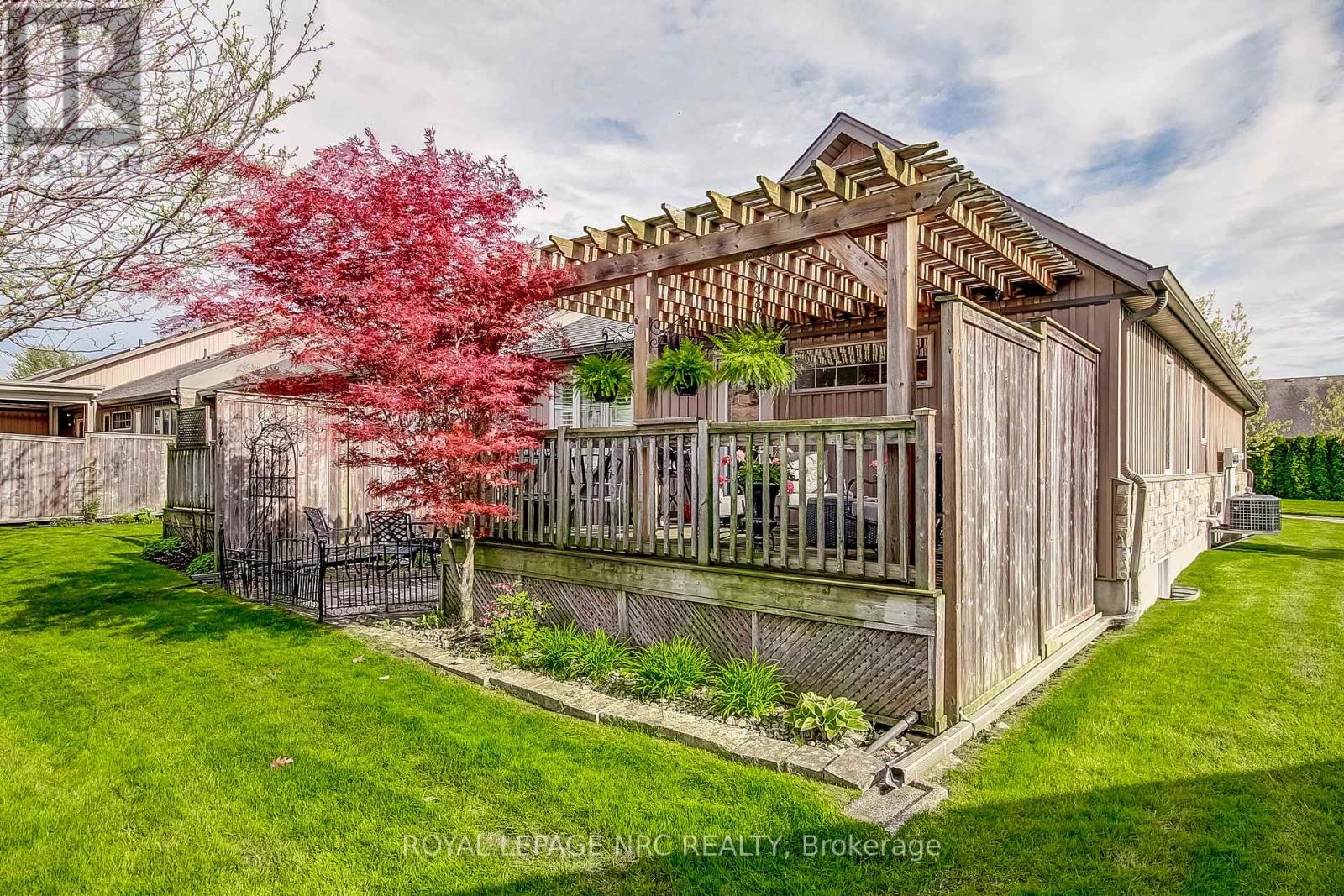 5 Rose Glen Crescent, Niagara-On-The-Lake, Ontario  L0S 1J0 - Photo 36 - X13641358