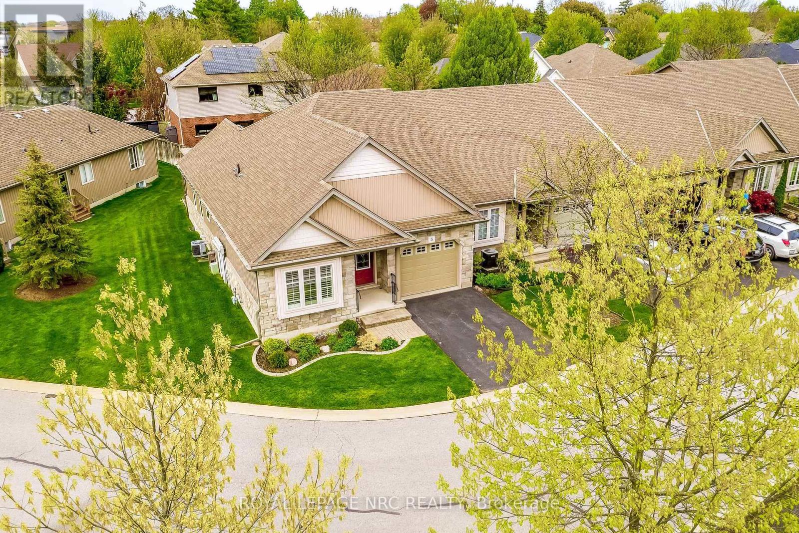 5 Rose Glen Crescent, Niagara-On-The-Lake, Ontario  L0S 1J0 - Photo 39 - X13641358