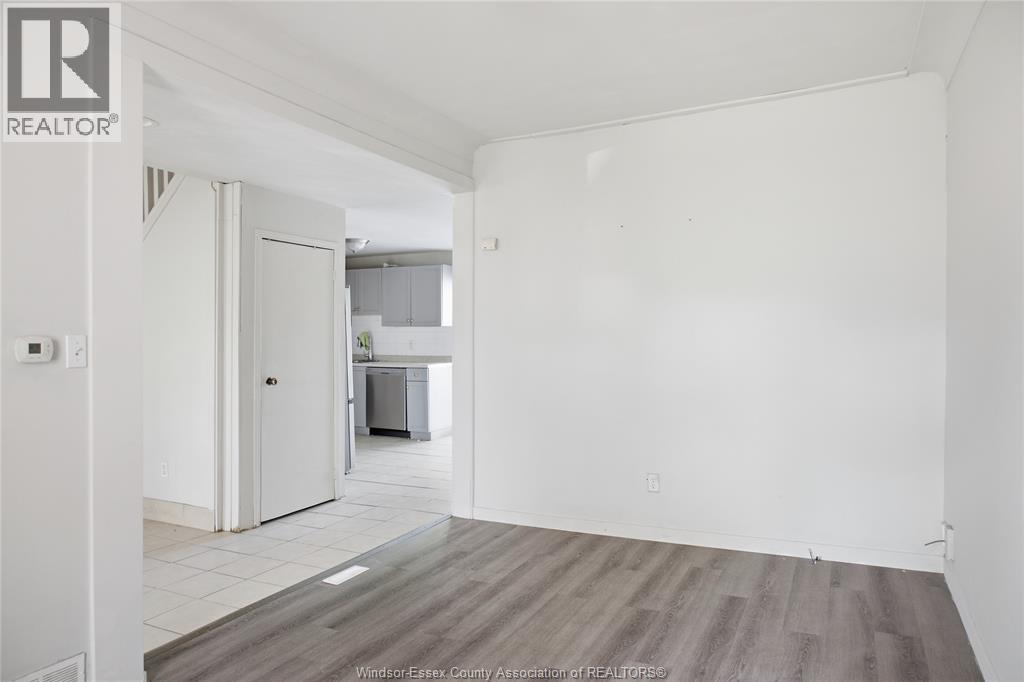 977 Gladstone, Windsor, Ontario  N9A 2R5 - Photo 11 - 26018964