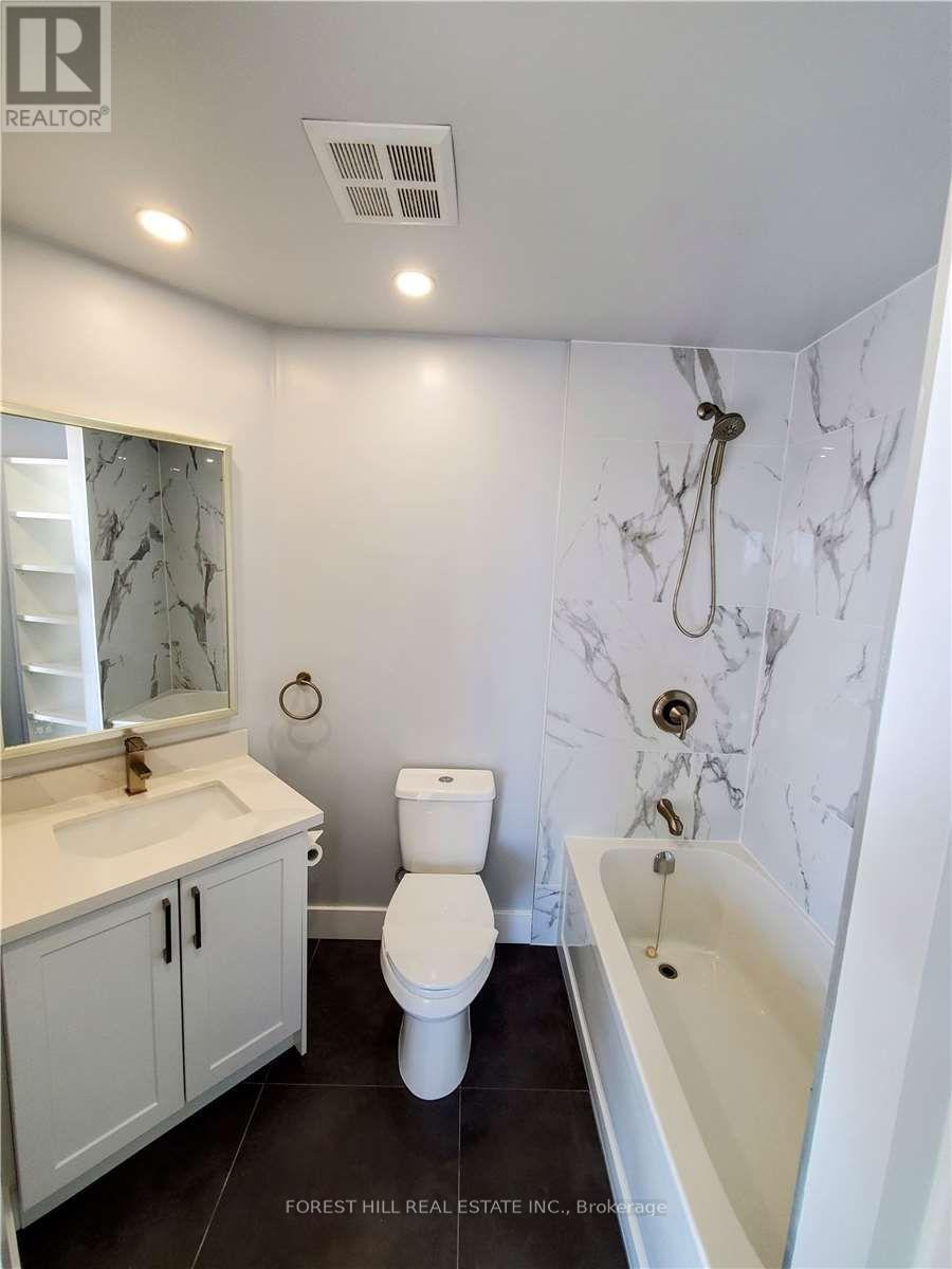 3409 - 8 York Street, Toronto, Ontario  M5J 2Y2 - Photo 7 - C13641108