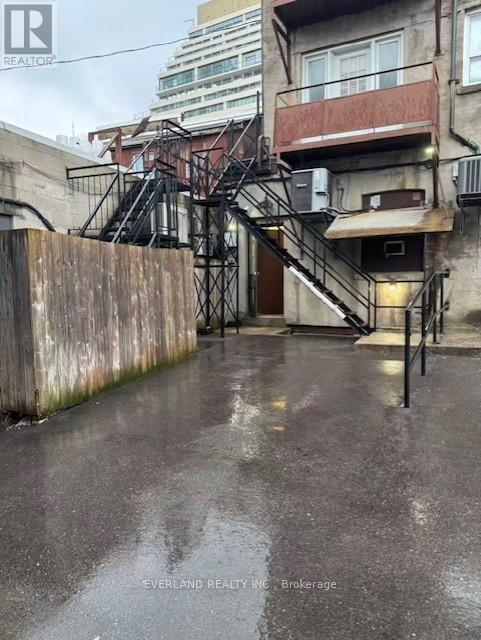 2515 Yonge Street, Toronto, Ontario  M4P 2H9 - Photo 15 - C13641190