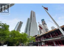 1310 - 11 YORKVILLE AVENUE, Toronto, Ontario