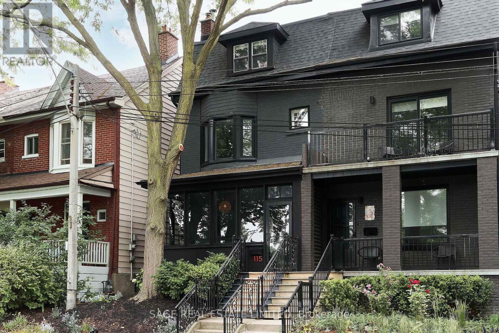 115 Gore Vale Avenue, Toronto, Ontario  M6J 2R5 - Photo 2 - C13641354
