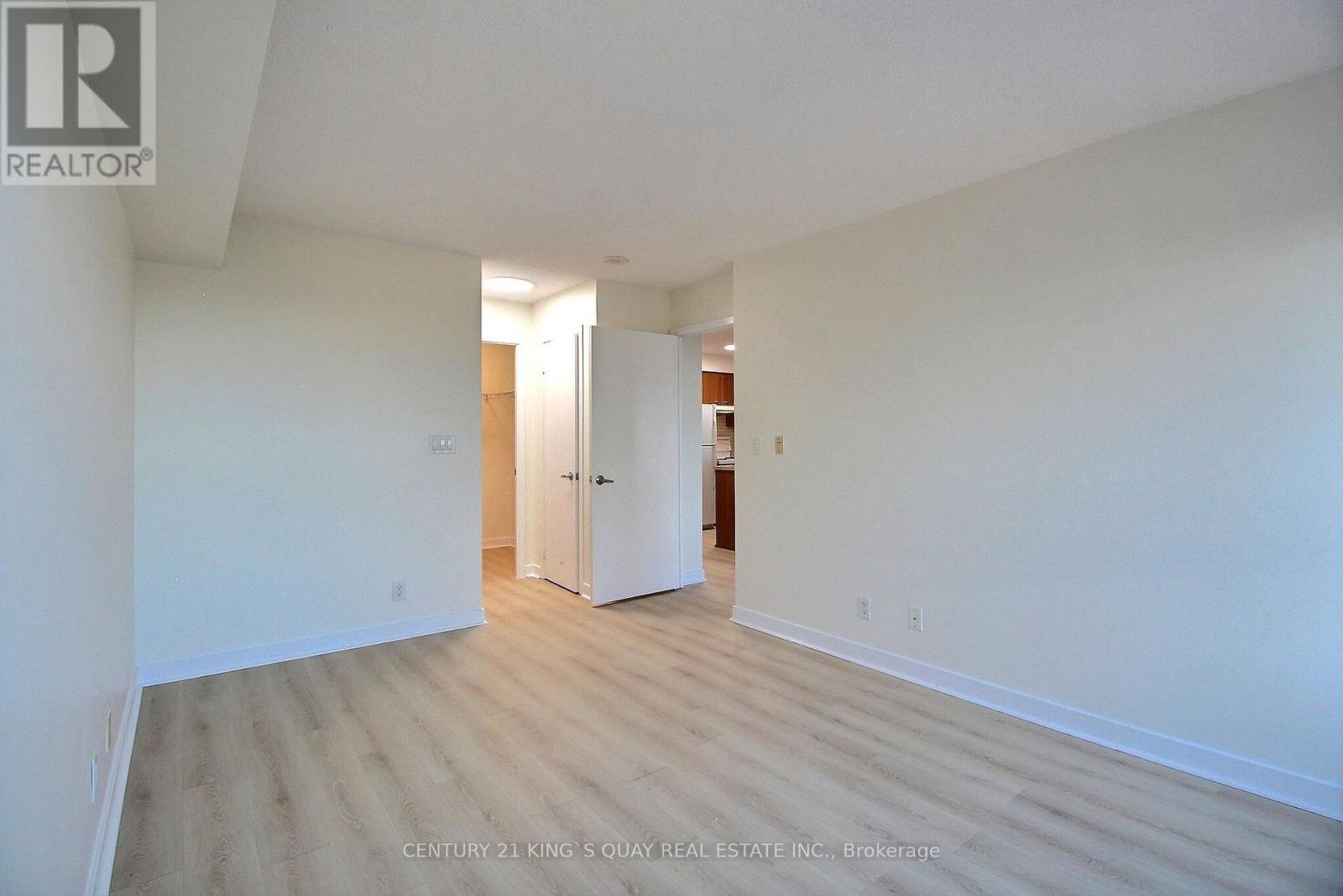 2009 - 36 Lee Centre Drive, Toronto, Ontario  M1H 3K2 - Photo 10 - E13641282