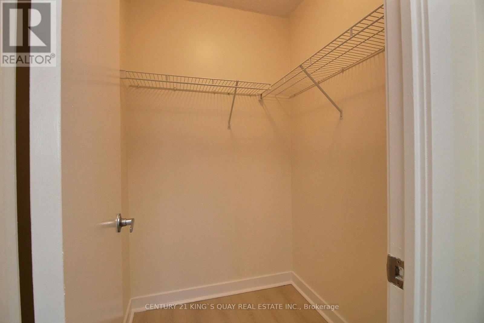 2009 - 36 Lee Centre Drive, Toronto, Ontario  M1H 3K2 - Photo 11 - E13641282