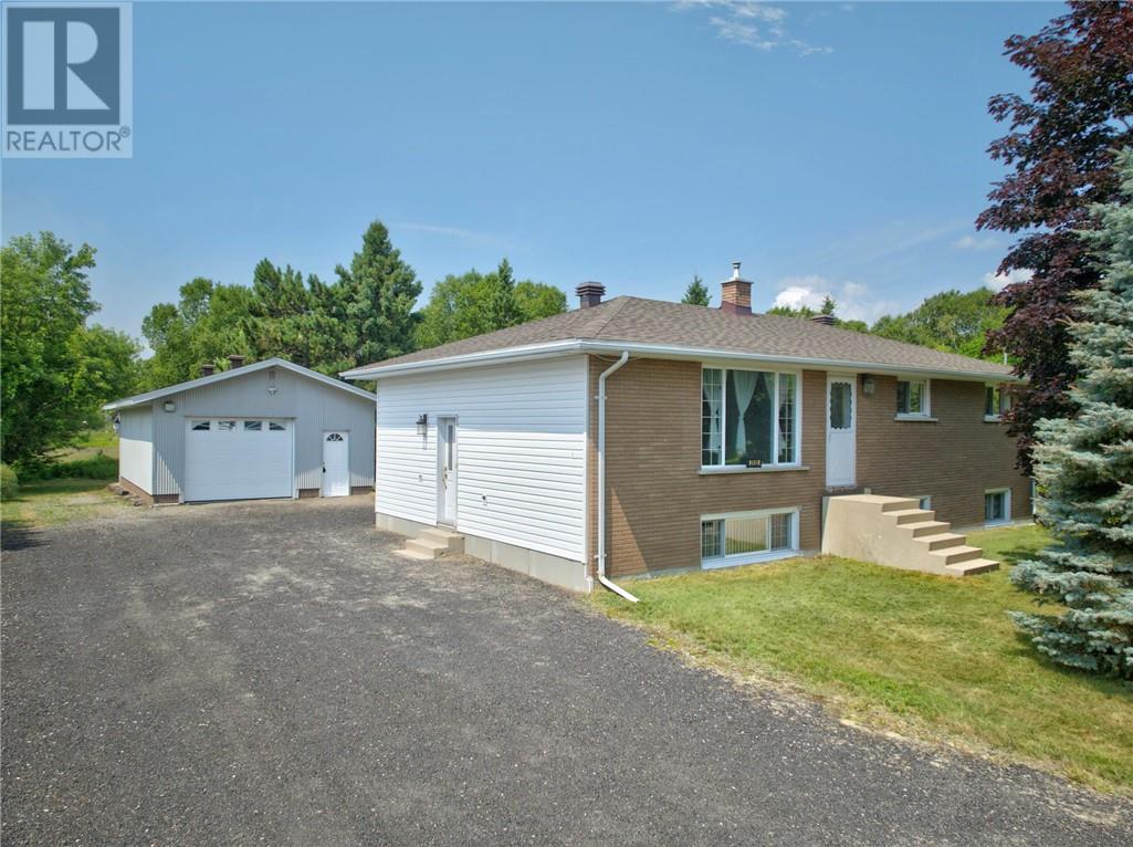 2525 Fournier Drive, Val Caron, Ontario  P3N 1K9 - Photo 1 - 2129606