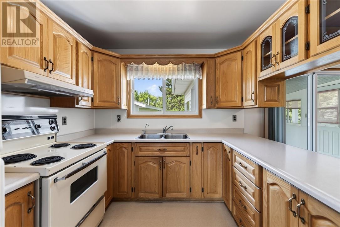 2525 Fournier Drive, Val Caron, Ontario  P3N 1K9 - Photo 13 - 2129606