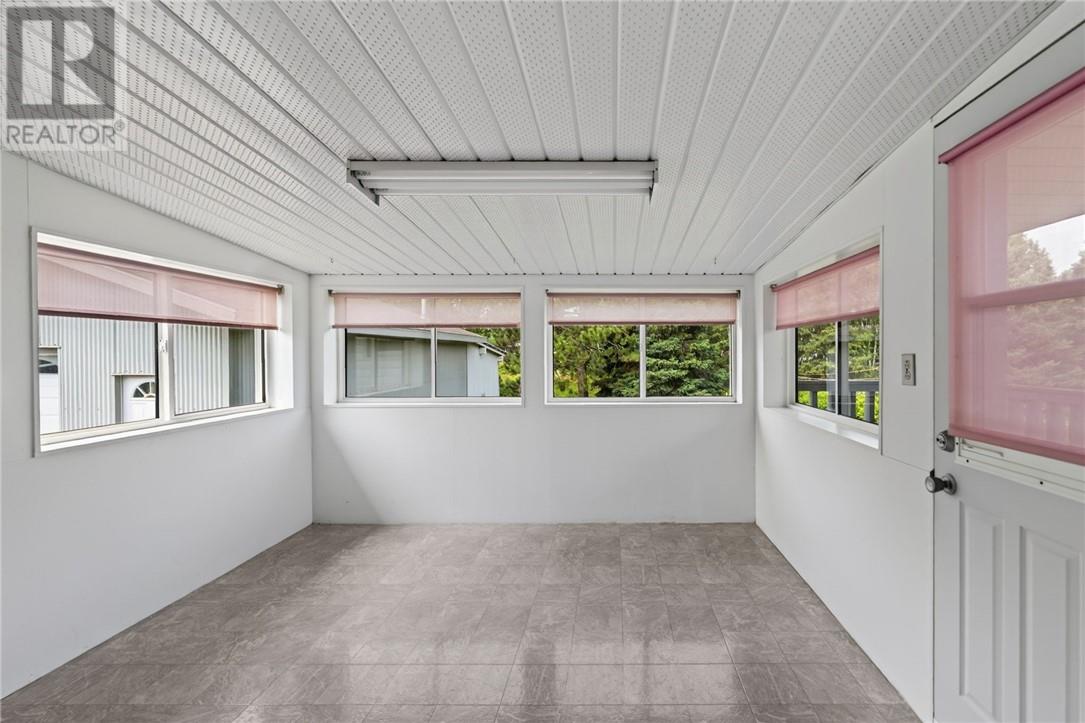 2525 Fournier Drive, Val Caron, Ontario  P3N 1K9 - Photo 19 - 2129606