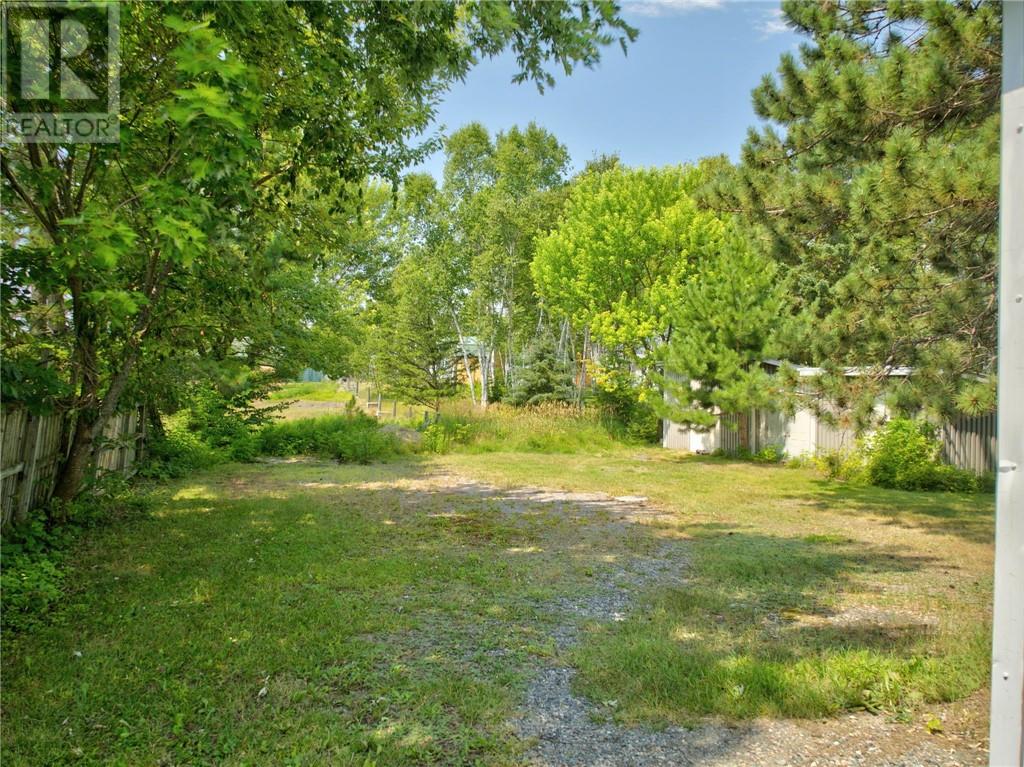 2525 Fournier Drive, Val Caron, Ontario  P3N 1K9 - Photo 58 - 2129606