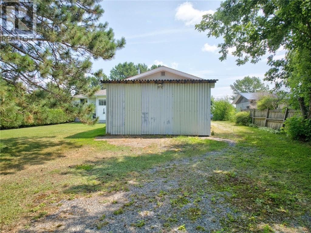 2525 Fournier Drive, Val Caron, Ontario  P3N 1K9 - Photo 60 - 2129606