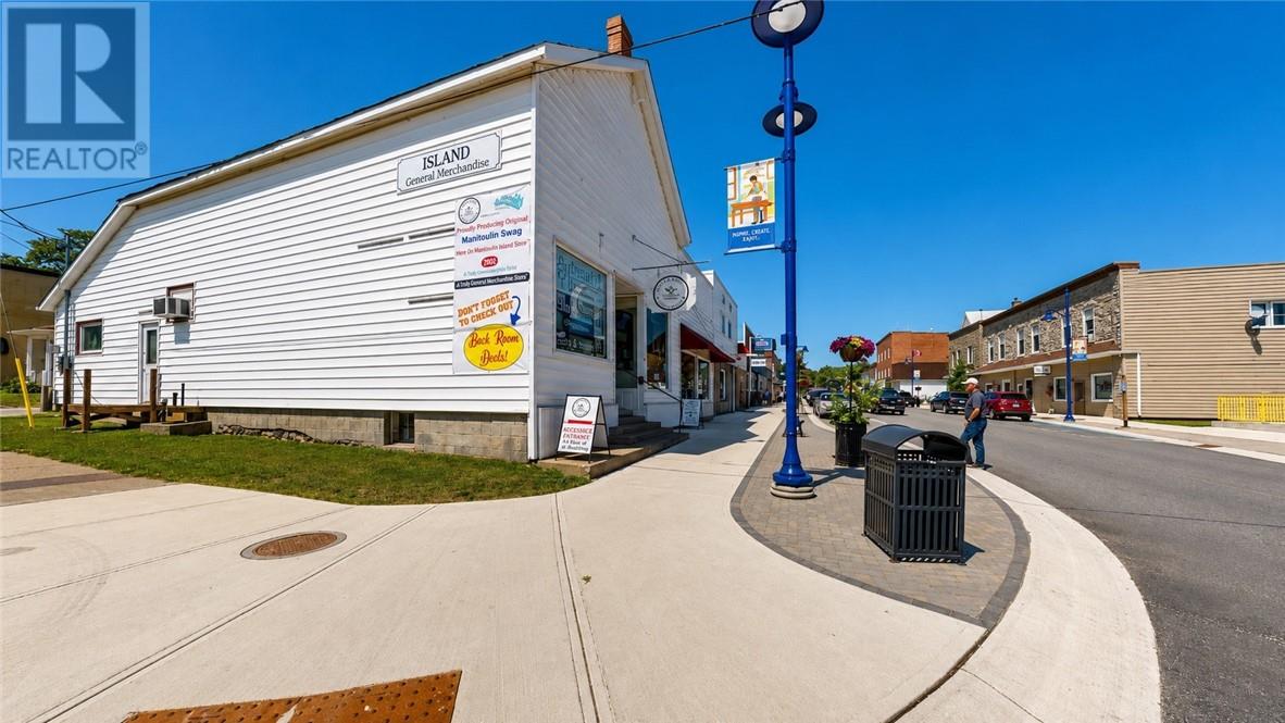 37 Meredith Street, Gore Bay, Ontario  P0P 1H0 - Photo 4 - 2129522