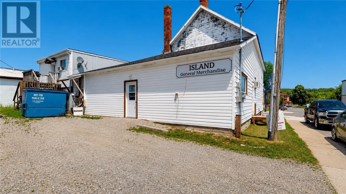 37 Meredith Street, Gore Bay, Ontario  P0P 1H0 - Photo 7 - 2129522
