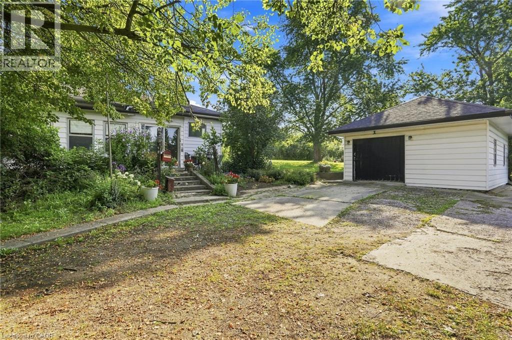 698 York Road, Dundas, Ontario  L9H 5X1 - Photo 29 - 40853545