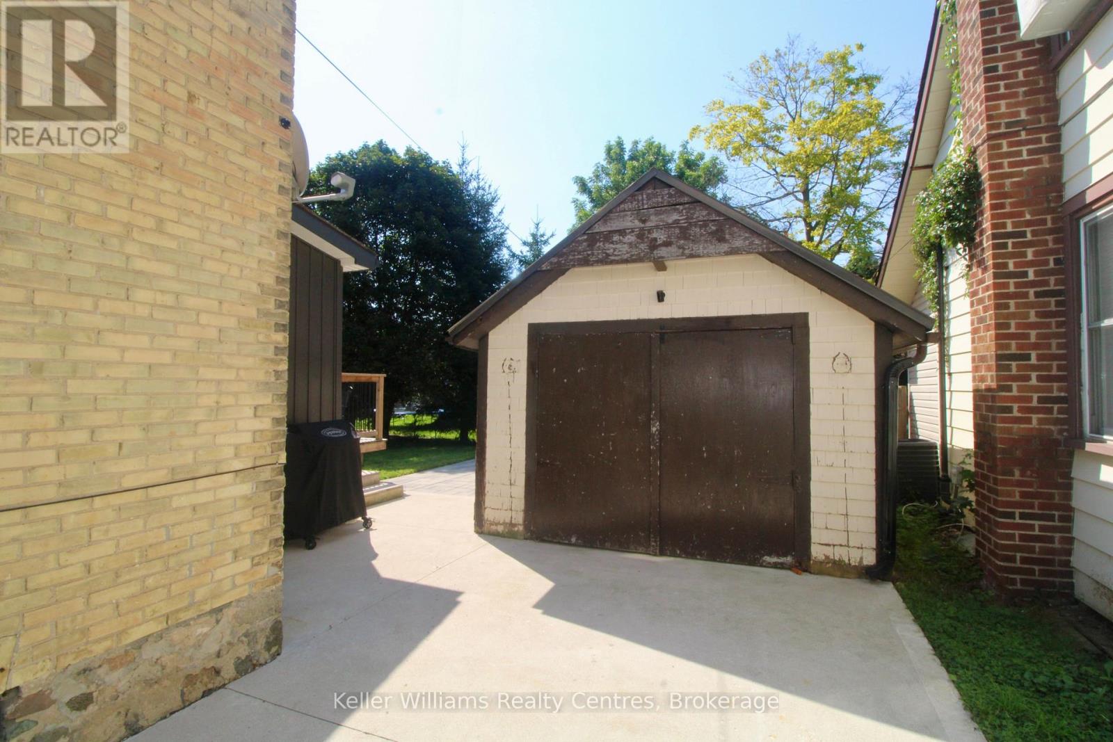 445 11th Street, Hanover, Ontario  N4N 1S8 - Photo 22 - X13641154