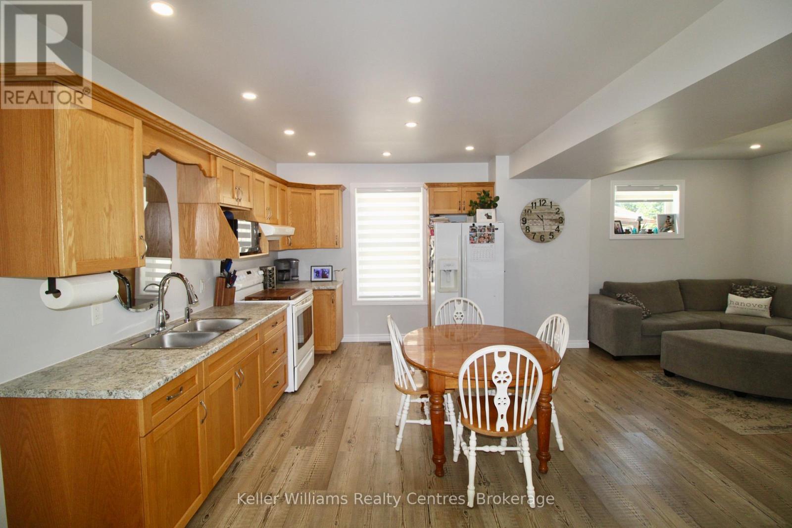 445 11th Street, Hanover, Ontario  N4N 1S8 - Photo 6 - X13641154