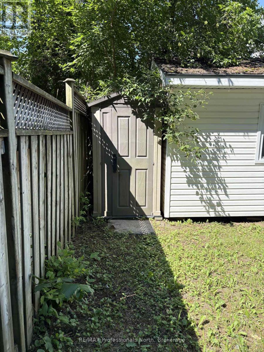4 North Street N, Bracebridge, Ontario  P1L 1C4 - Photo 29 - X13641302