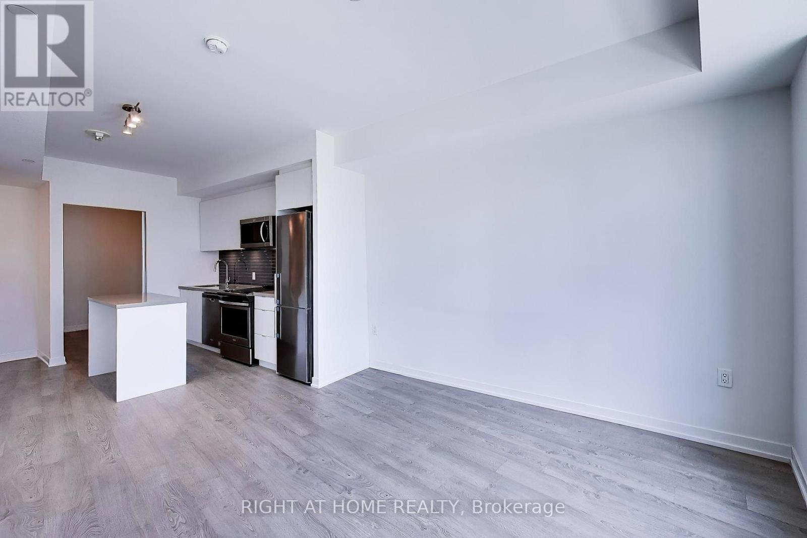 208e - 8868 Yonge Street, Richmond Hill, Ontario  L4C 0T4 - Photo 14 - N13641114