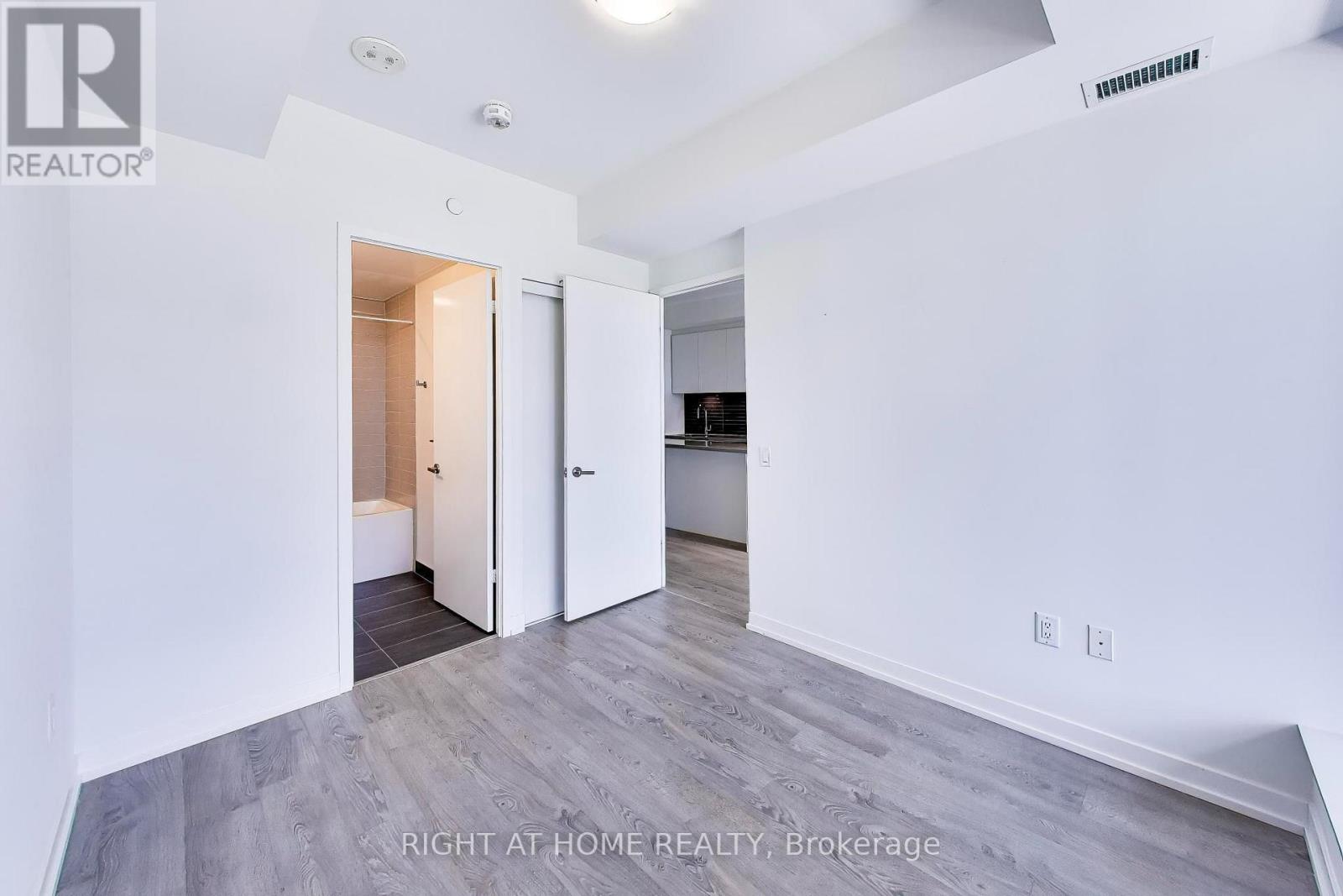 208e - 8868 Yonge Street, Richmond Hill, Ontario  L4C 0T4 - Photo 24 - N13641114