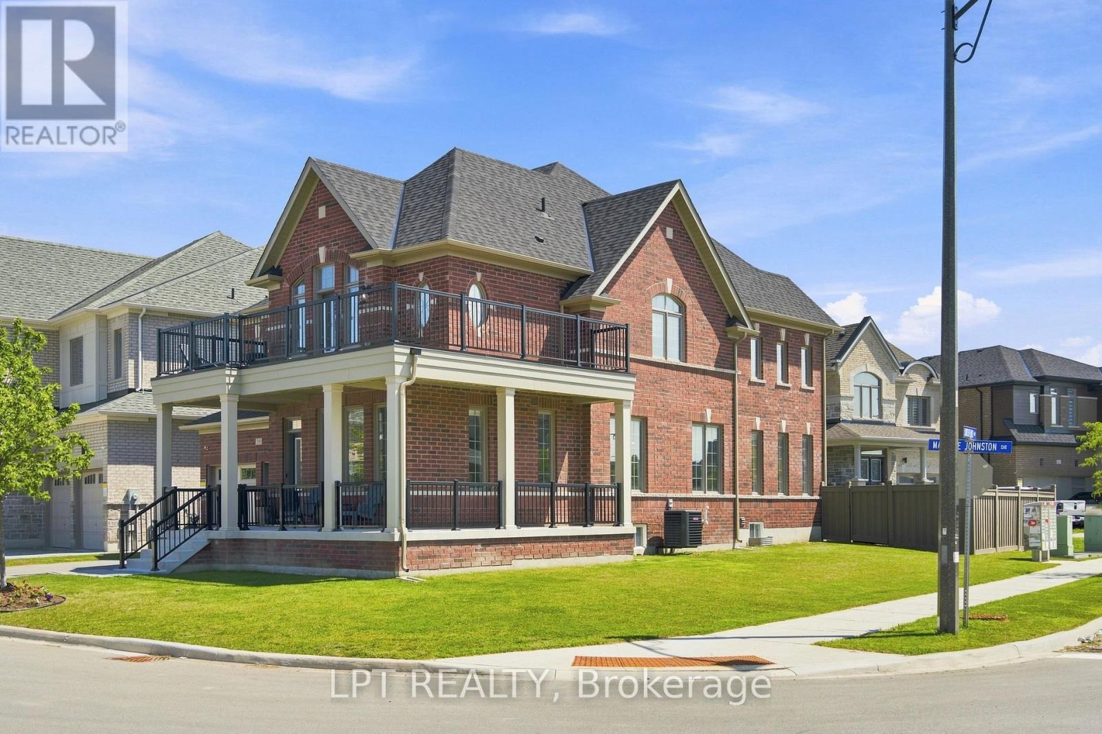 55 Marlene Johnston Drive, East Gwillimbury, Ontario  L9N 0W8 - Photo 2 - N13641158