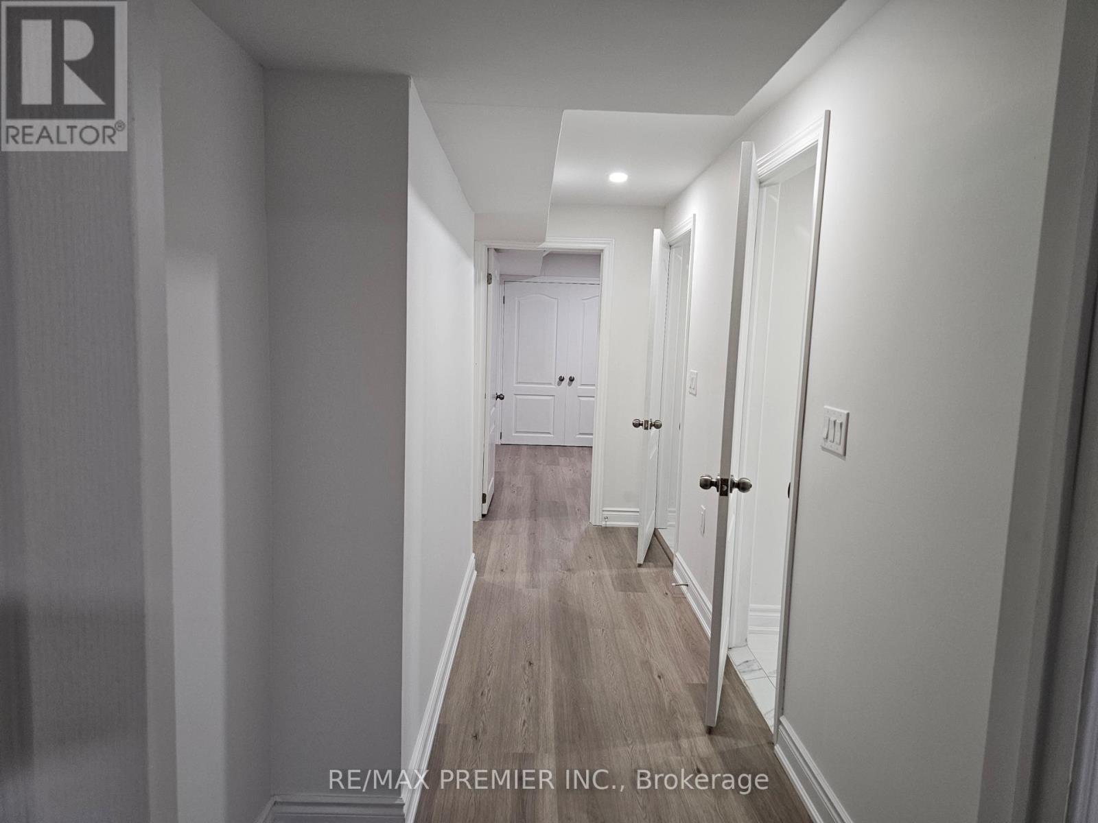 B - Basement - 16 Vineyard Court, Vaughan, Ontario  L4L 5M3 - Photo 12 - N13641202
