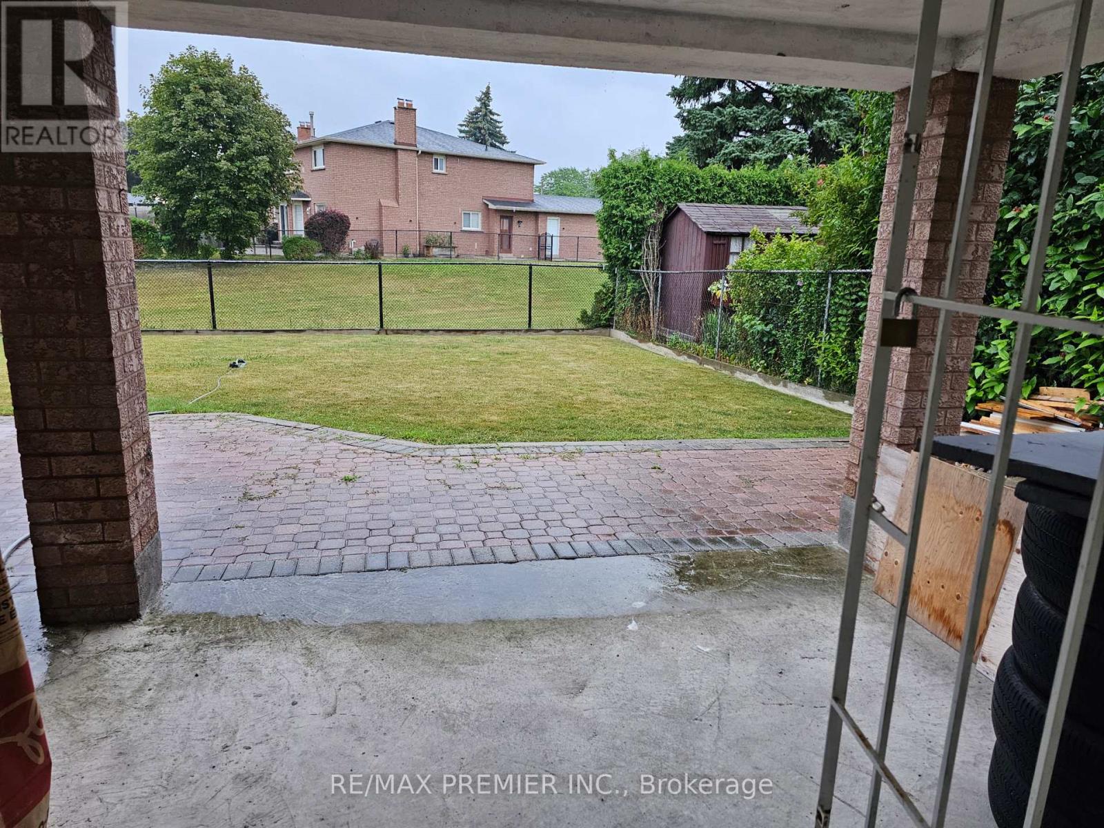 B - Basement - 16 Vineyard Court, Vaughan, Ontario  L4L 5M3 - Photo 4 - N13641202