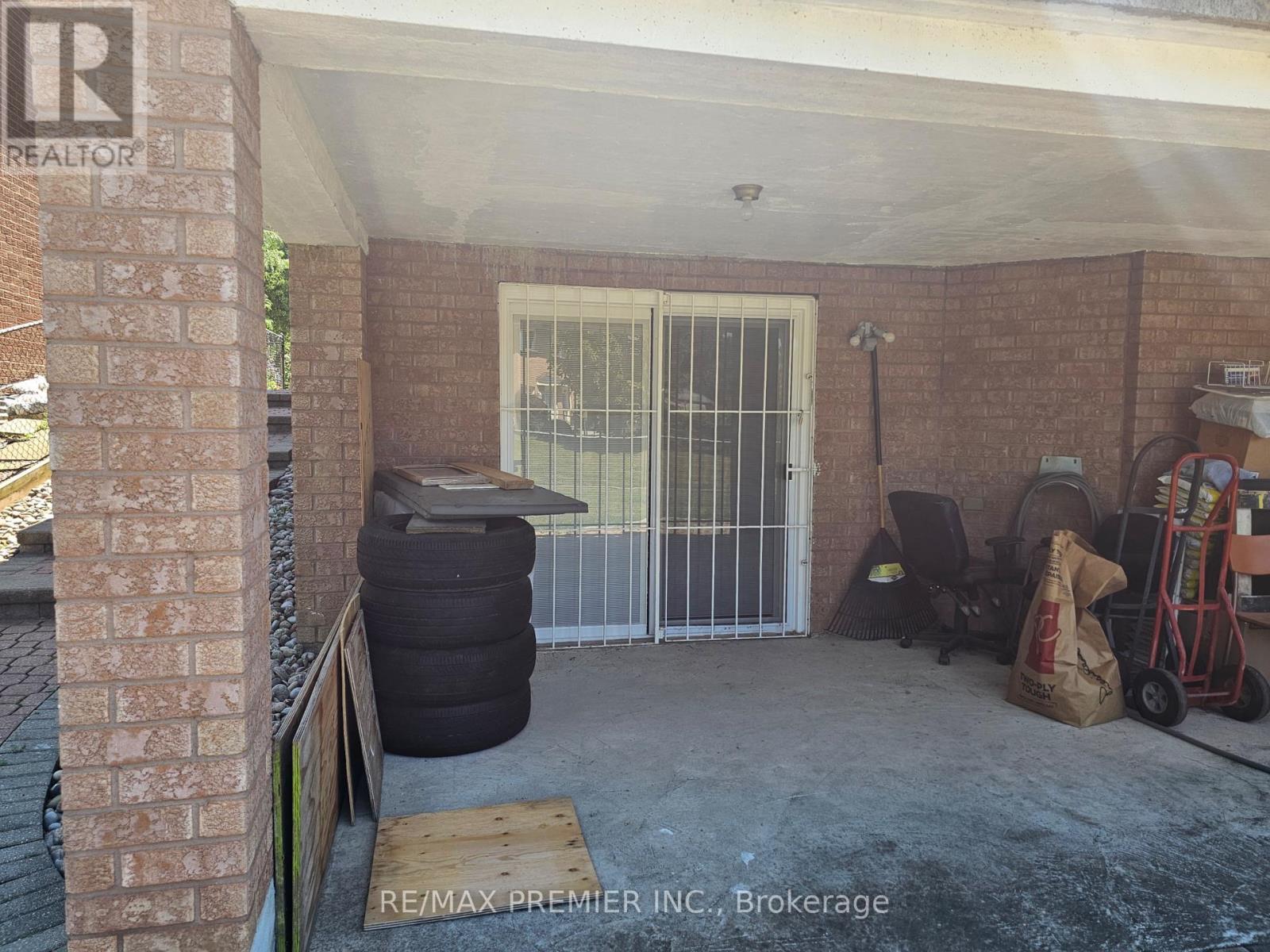B - Basement - 16 Vineyard Court, Vaughan, Ontario  L4L 5M3 - Photo 6 - N13641202