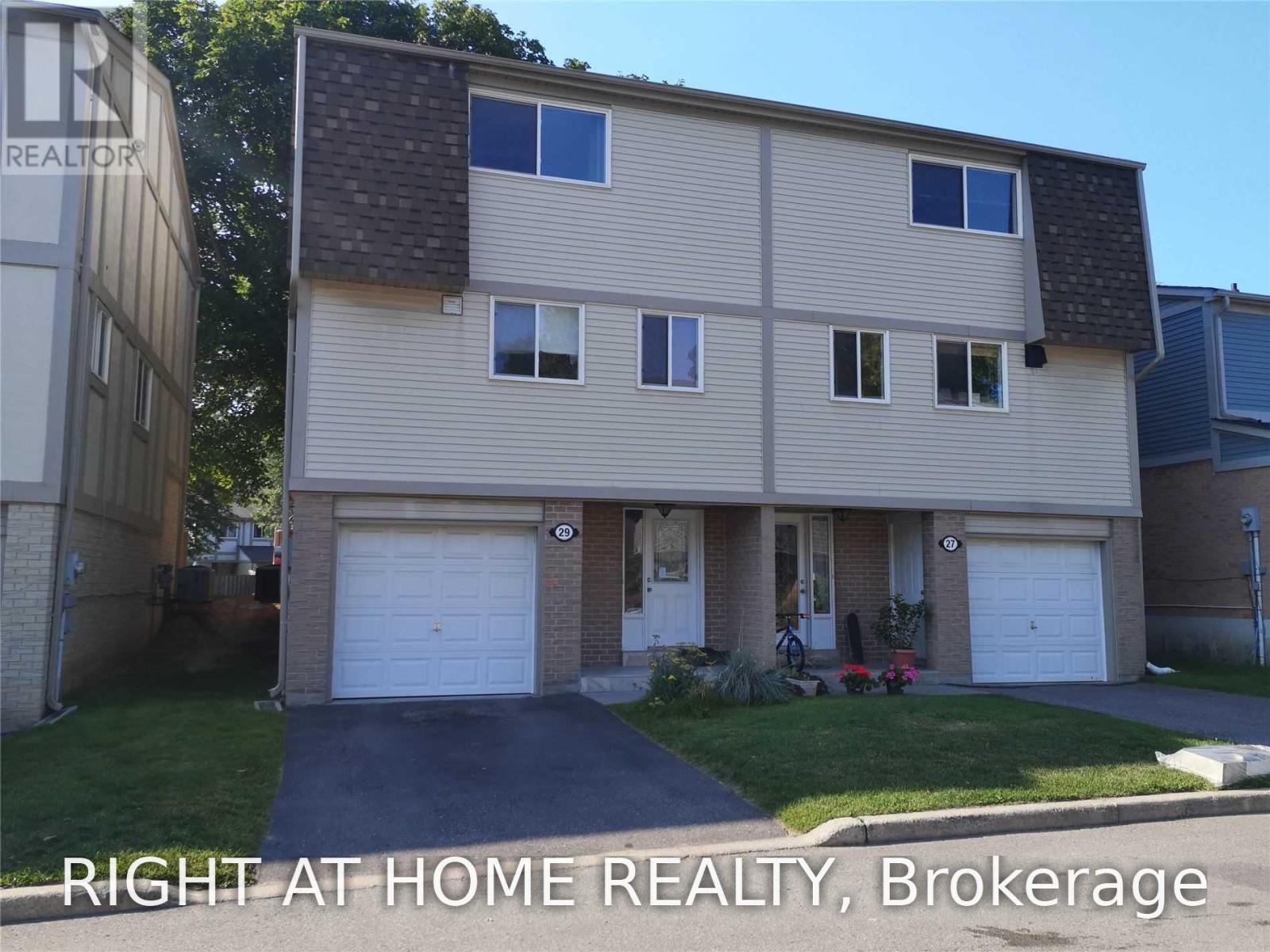 29 NEW PORT WAY, Markham, Ontario