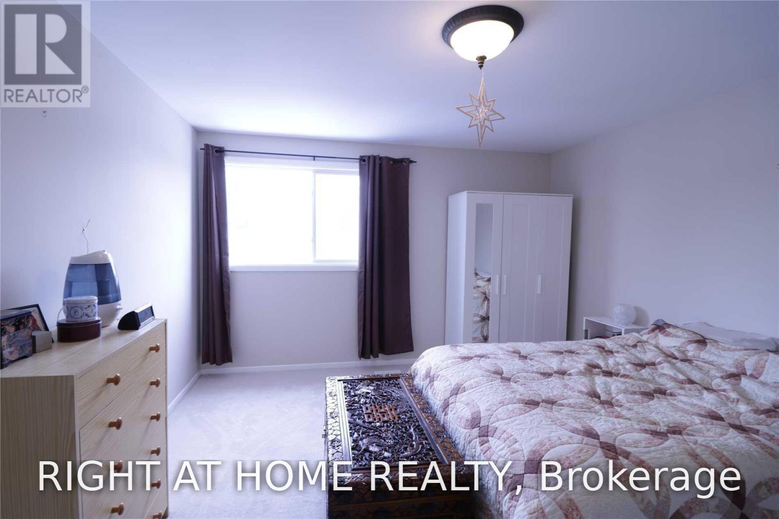 29 New Port Way, Markham, Ontario  L3T 5G3 - Photo 10 - N13641220