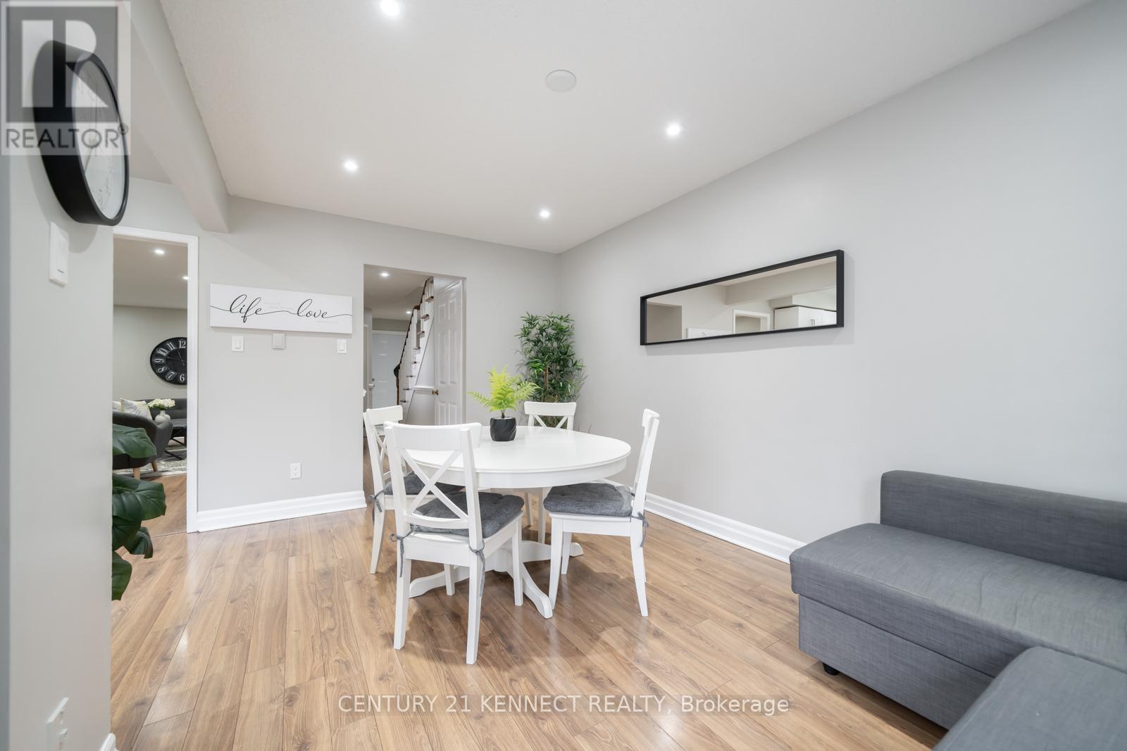 805 Playter Crescent, Newmarket, Ontario  L3X 1W7 - Photo 18 - N13641232