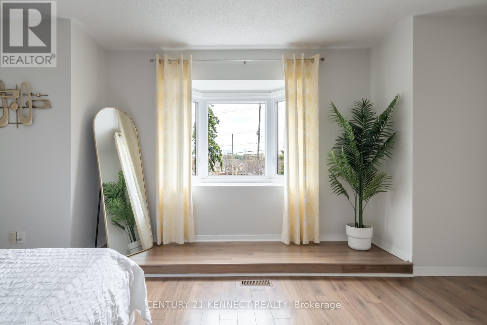 805 Playter Crescent, Newmarket, Ontario  L3X 1W7 - Photo 27 - N13641232