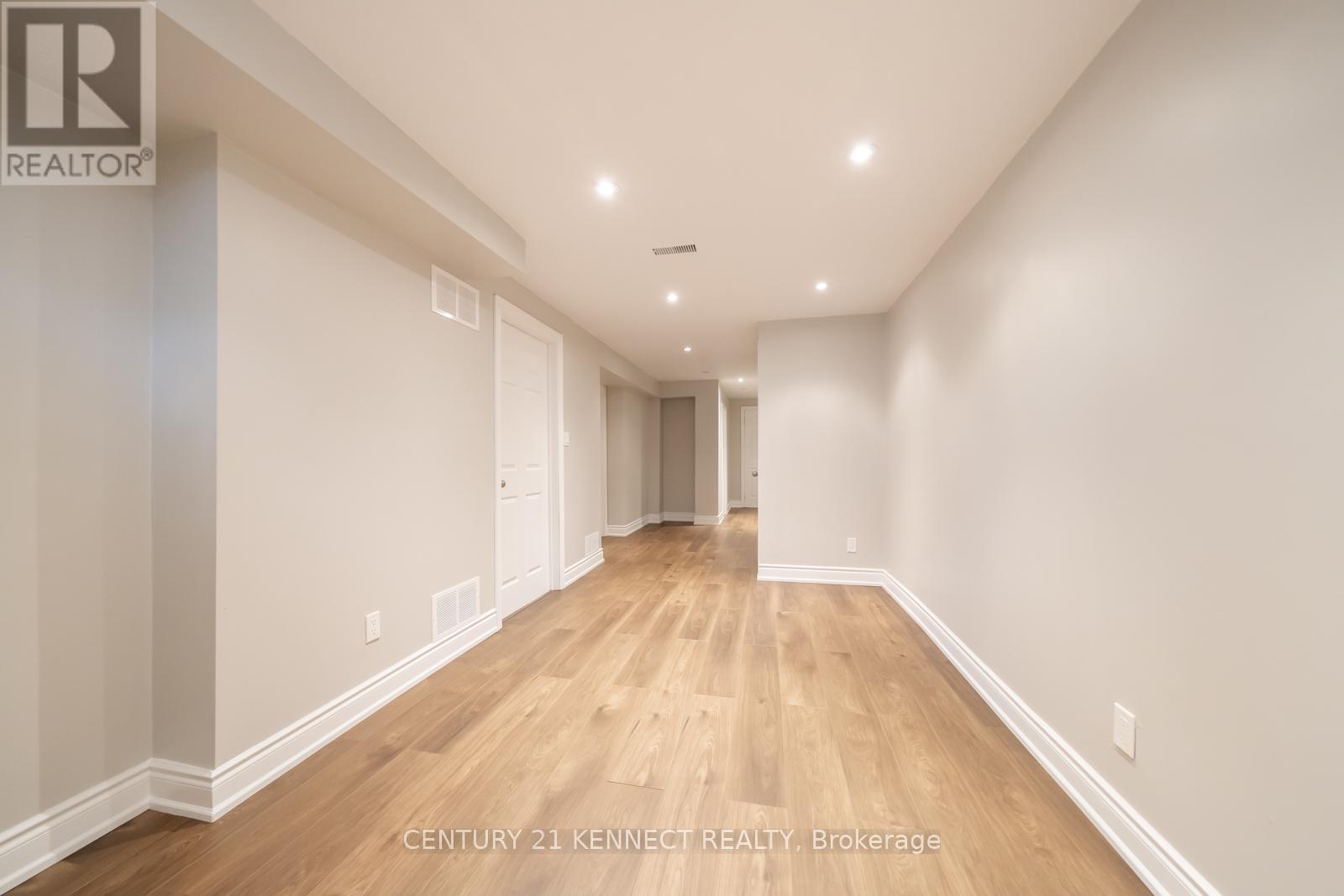 805 Playter Crescent, Newmarket, Ontario  L3X 1W7 - Photo 35 - N13641232