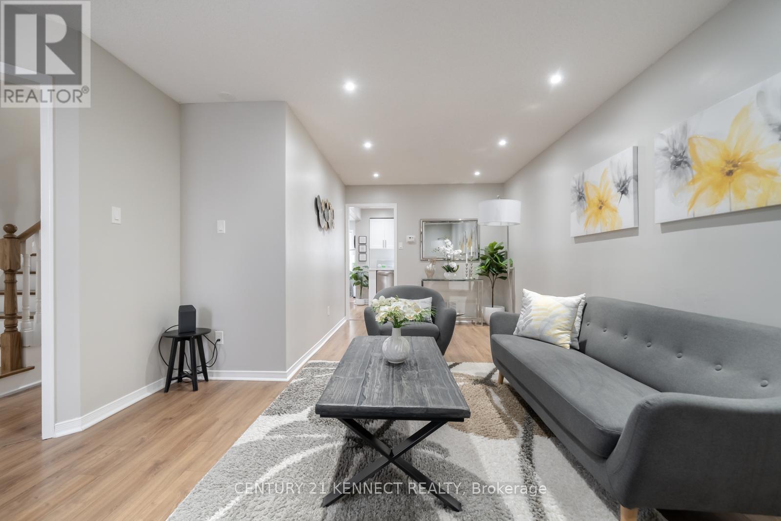 805 Playter Crescent, Newmarket, Ontario  L3X 1W7 - Photo 8 - N13641232