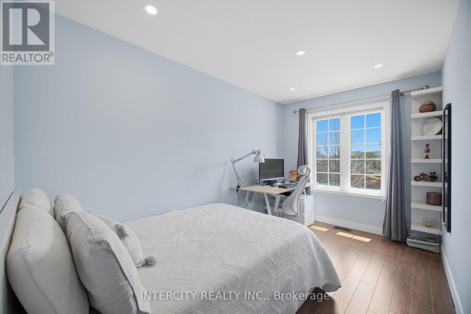 64 Coranto Way, Vaughan, Ontario  L4H 3L9 - Photo 10 - N13641286