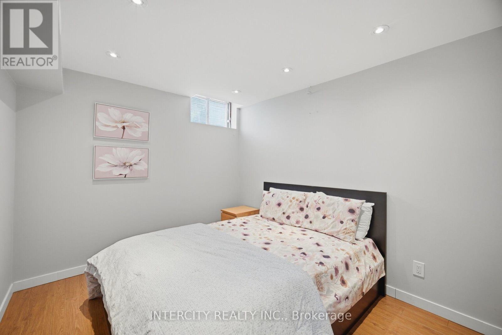 64 Coranto Way, Vaughan, Ontario  L4H 3L9 - Photo 15 - N13641286