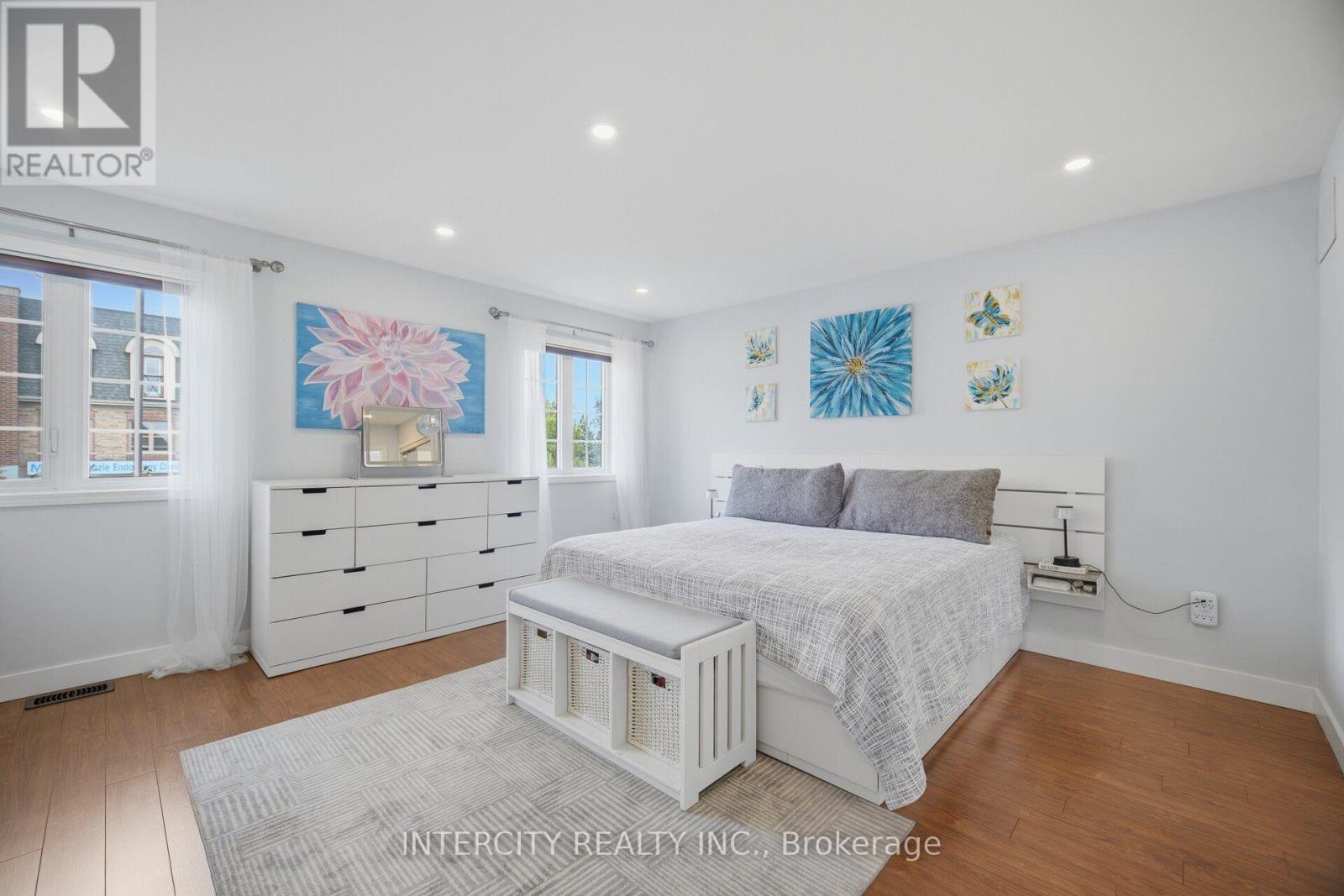 64 Coranto Way, Vaughan, Ontario  L4H 3L9 - Photo 7 - N13641286